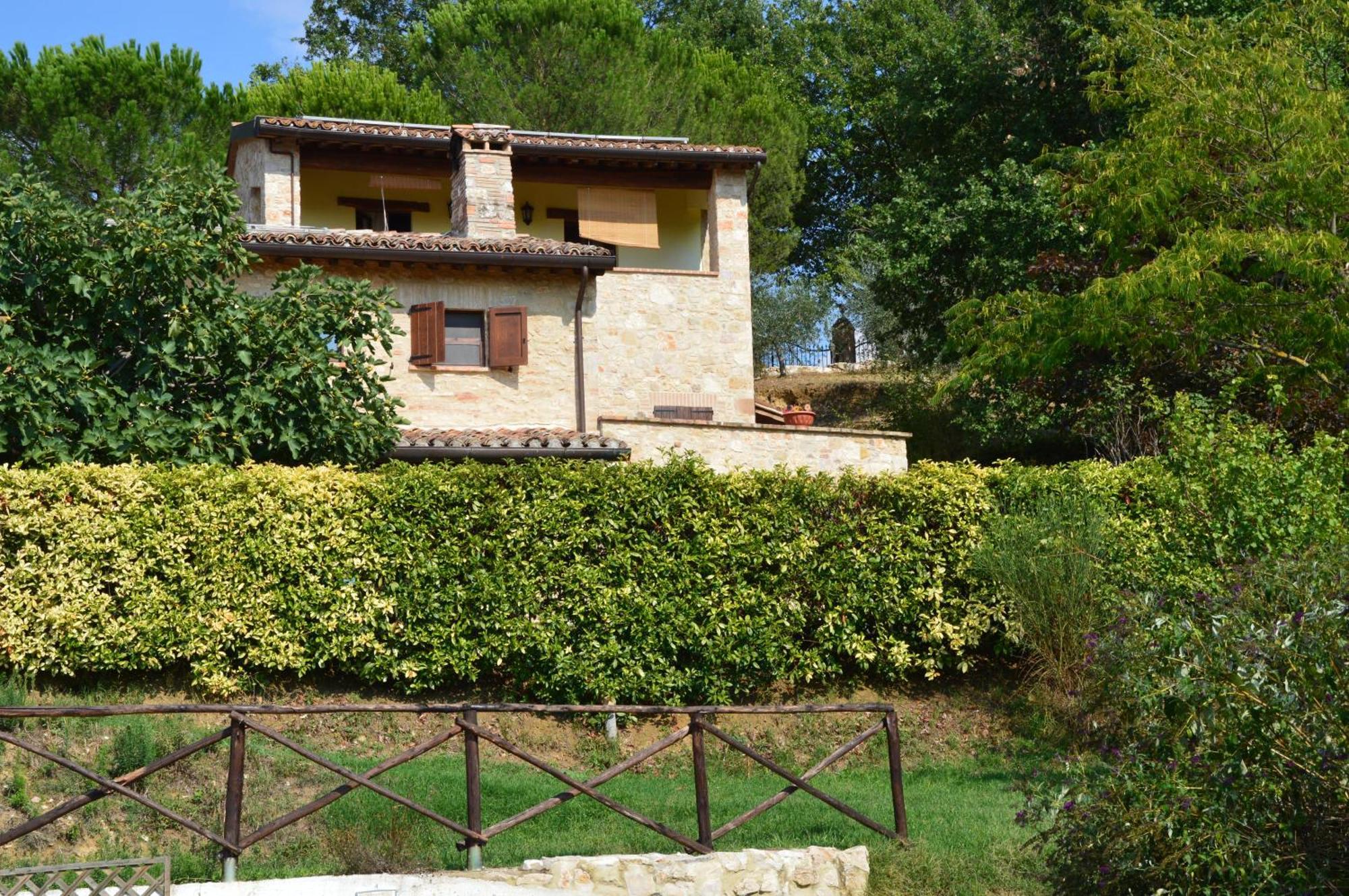 Apartamento Agriturismo Bio Tra Cielo e Terra Grutti Exterior foto